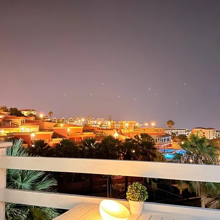 Sunset Ocean With Balcony D Dom wakacyjny *